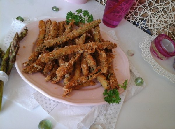 Ropogós fűszeres spárga rudacskák1