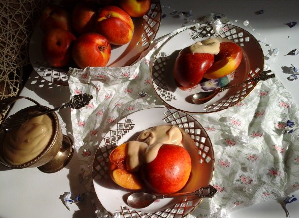 Borban érlelt nektarin-mascarpone krémmel1