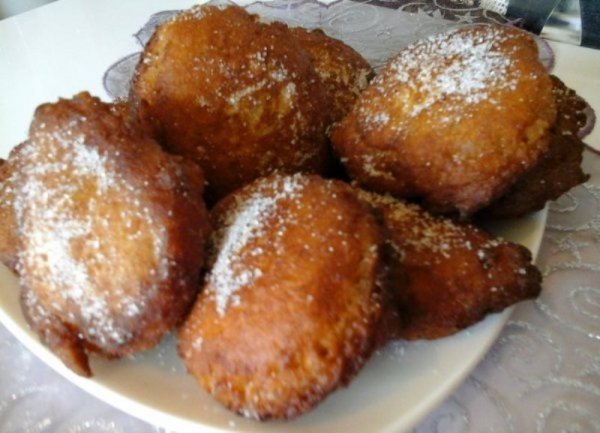 Malaysia Kókuszos Banán Fánk3