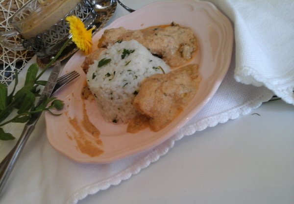 Mogyorós szószos pulyka falatok-petrezselymes jázmin rizzsel10