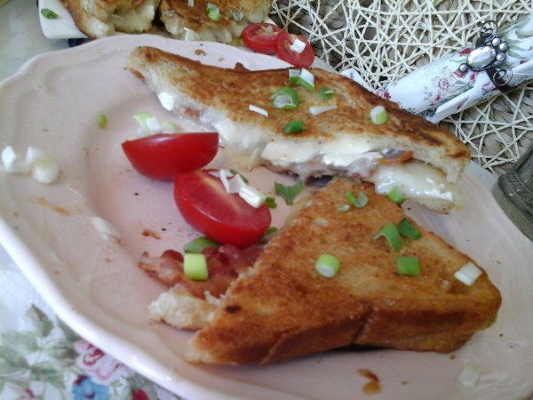 Pirított baconös sült szendvics-Brie sajttal2