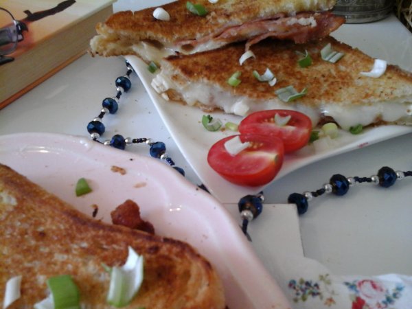 Pirított baconös sült szendvics-Brie sajttal5
