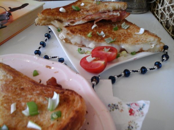 Pirított baconös sült szendvics-Brie sajttal8