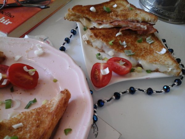 Pirított baconös sült szendvics-Brie sajttal9