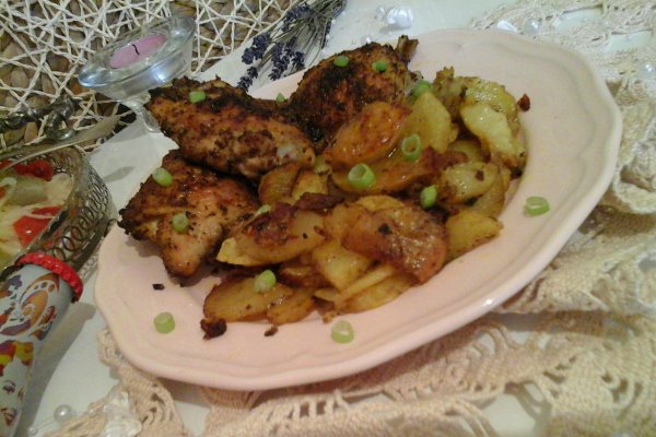 Thai sült csirkecombok-tepsis burgonyával és csalamádéval7