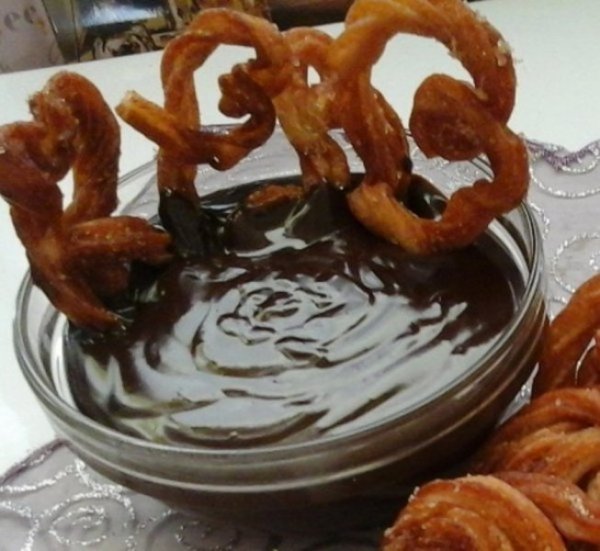 Churros-chilis csokoládéval2