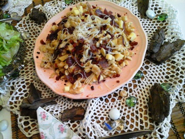 Dupla sajtos-baconös bajor spaetzle1