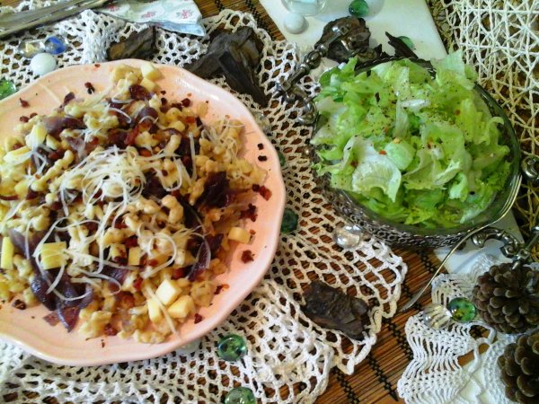 Dupla sajtos-baconös bajor spaetzle10