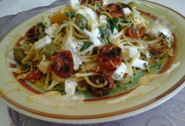 tejszínes sült paradicsomos fokhagymás spagetti1
