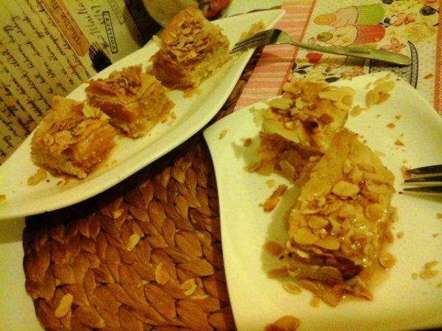 Barackos túrós rétes juharsziruppal és pirított mandulával7