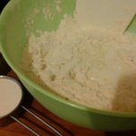 Kefires ropogós pogácsa-marokkói pecsenyemártással és húspogácsával1 (2)