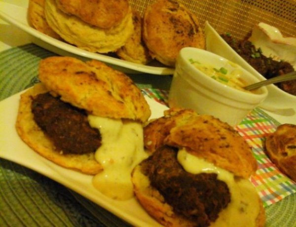 Kefires ropogós pogácsa-marokkói pecsenyemártással és húspogácsával6