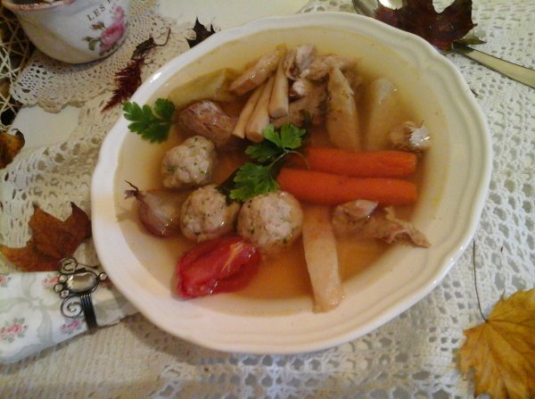 Zöldséges pulykanyakleves maceszgombóccal2