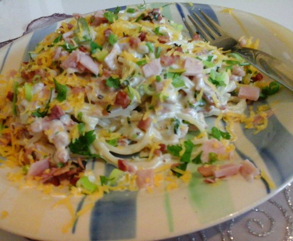 Baconos-sonkás tejszínes spaghetti alla carbonara4