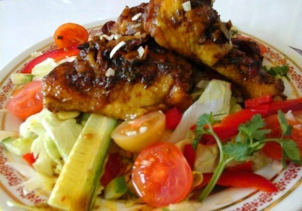 Thai barbecue currys sült csirke-salátával3