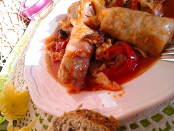 Nyári paradicsomos töltött káposzta pikáns ízekkel2
