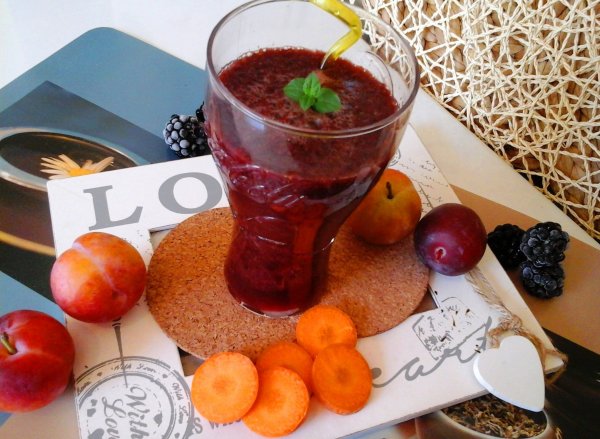 Szedres-szilvás smoothie6