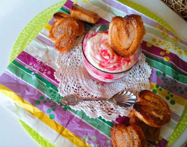 Fahéjas szívecskék-ribizlis mascarpone krémmel10