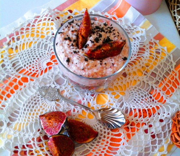 Fügés sajttorta pohárkrém