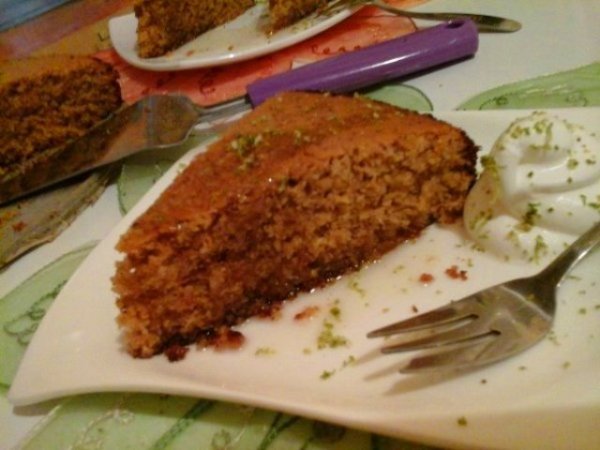 kokuszos-lime-torta-agave-sziruppal-es-tejszinhabbal3