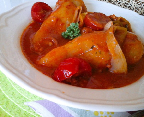 Töltött paprika és húsgombócok-paradicsommártással6