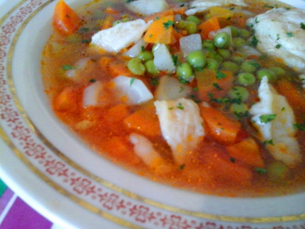 Zöldborsóleves csirkehússal és vajgaluskával7