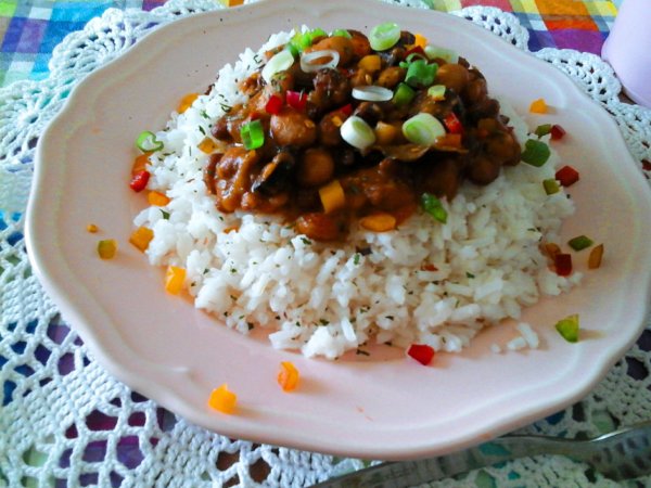 zoldseges-fuszeres-babragu-jazmin-rizzsel3